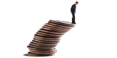 Why consumers distrust investment pros: CFA Institute