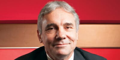 20% of chief investment officers out-earn chief executives