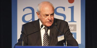 Financial reports insufficient basis for investment decisions