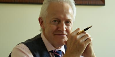 Super CEOs in vanguard of leadership change