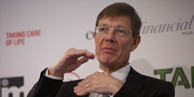 AustralianSuper spends to save on premiums