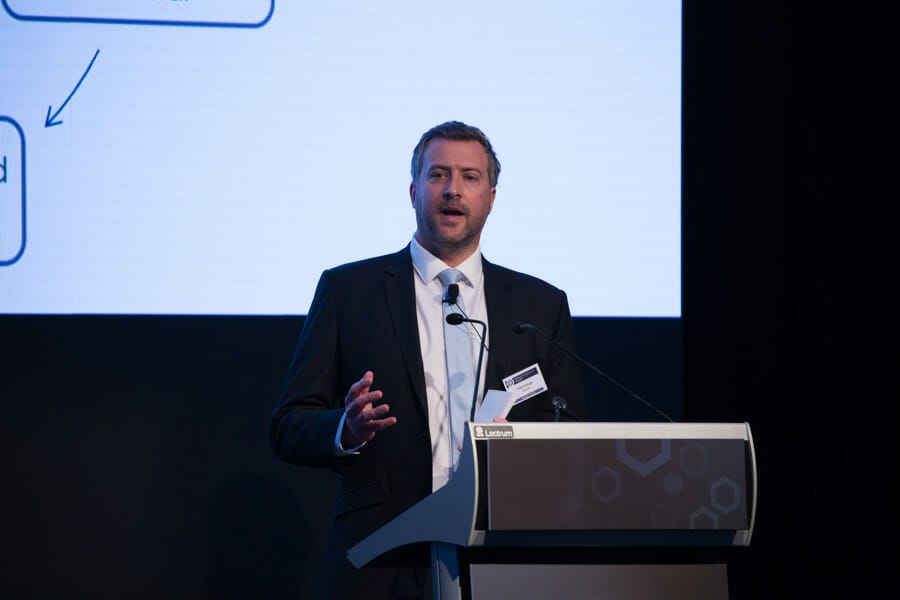 Even doctors need a nudge to fill out forms