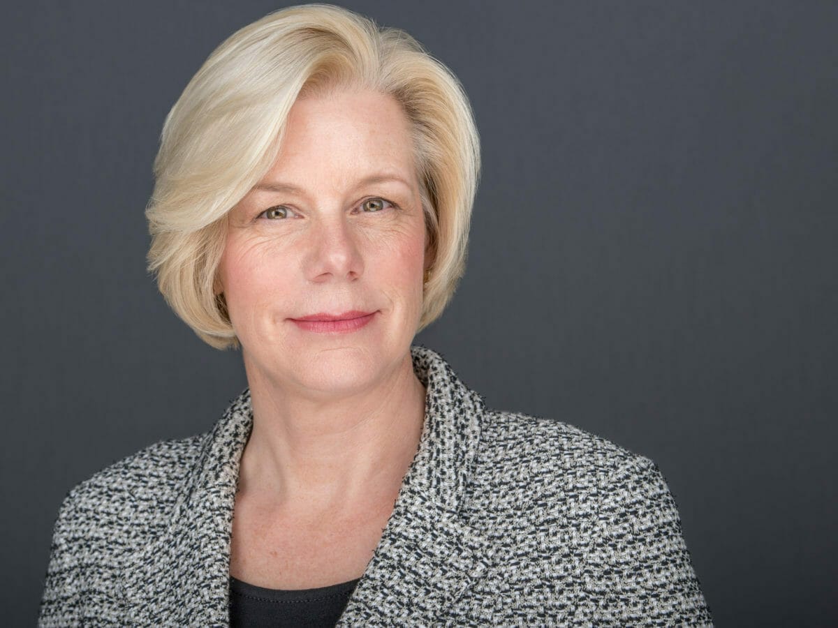 Managing risk across multiple horizons