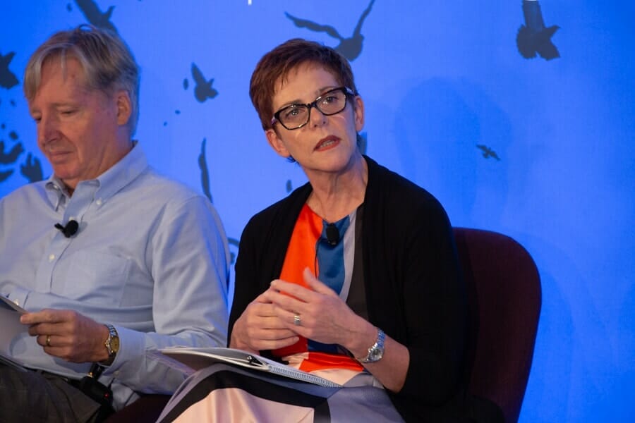 APRA deputy chair sounds warning to trustees