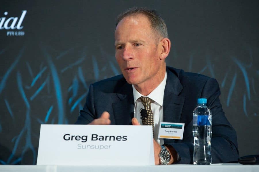 Sunsuper pays equity managers on net performance