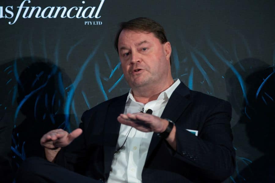 UniSuper, First State keep powder dry on private equity