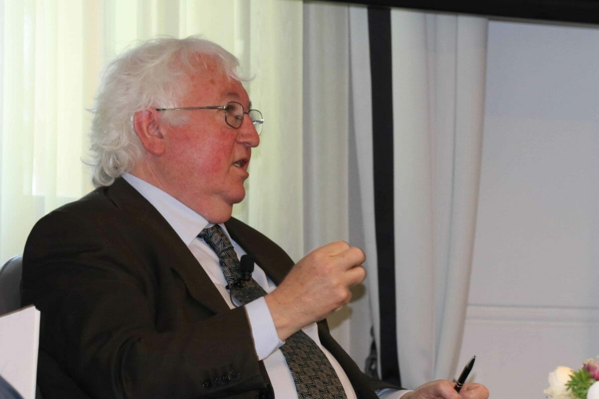 Kelty fires up: ‘Leave super alone’