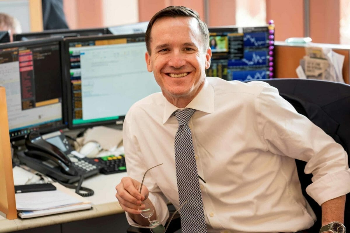 Coronavirus crisis deals body blow to income-starved investors 