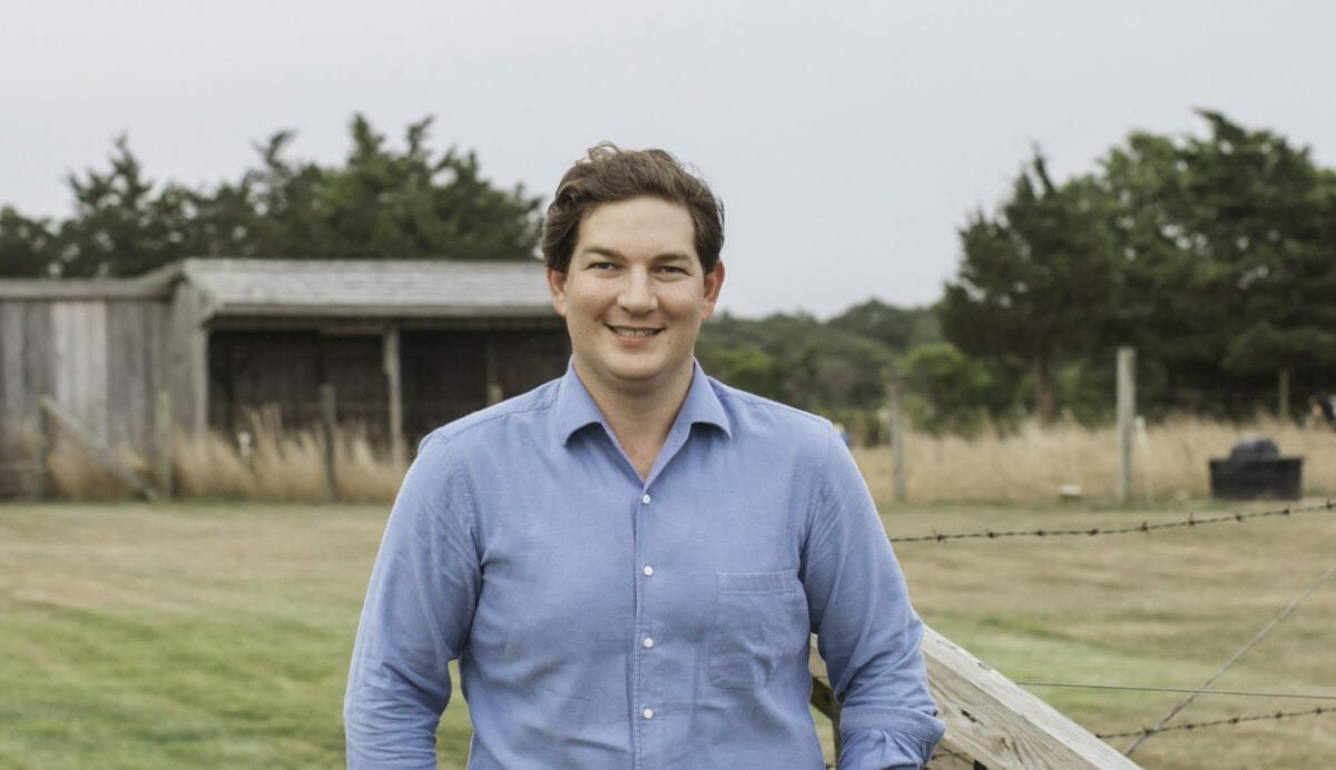 Diversify to help protect portfolios from falling growth and rising inflation, says Bridgewater partner