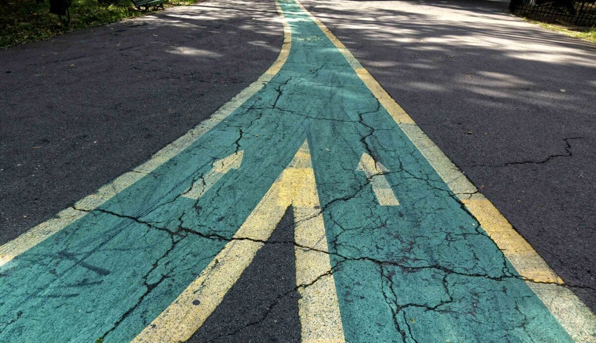 ‘Fiendishly difficult’ to differentiate retail and industry funds on fees alone