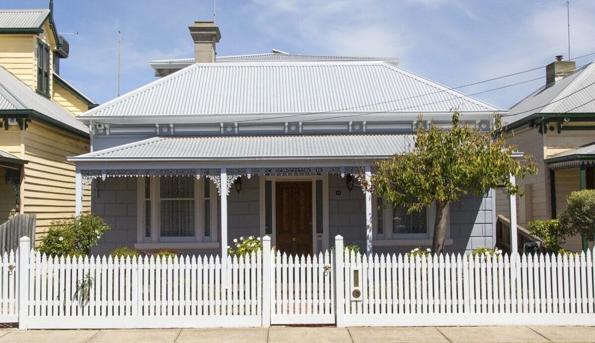 Experts deride ‘super for housing’ at their peril