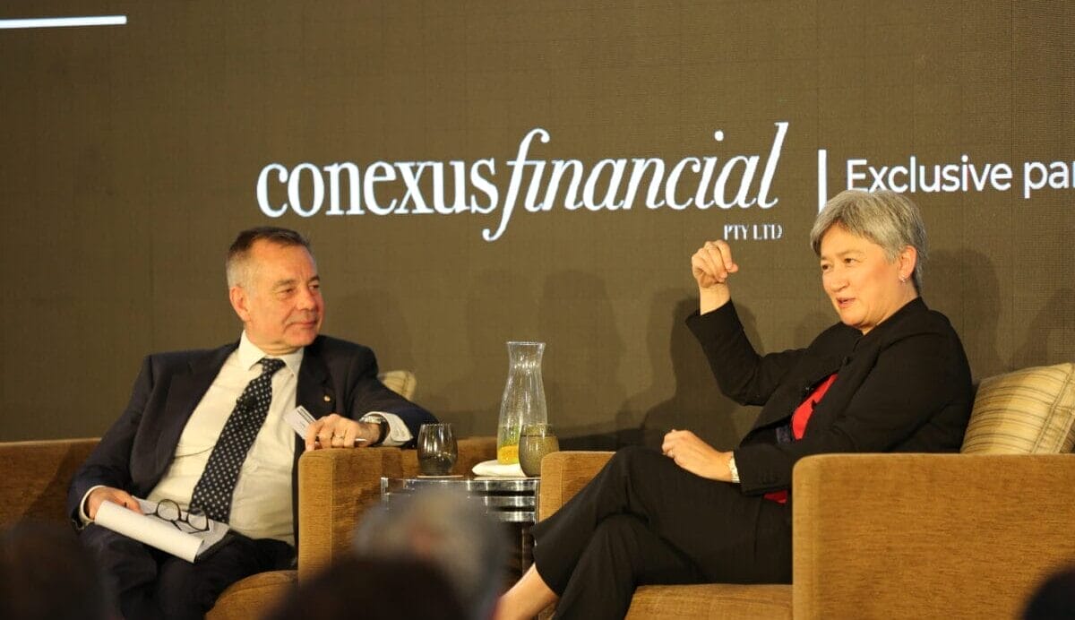 Foreign minister urges investment in Asia-Pacific, renewables