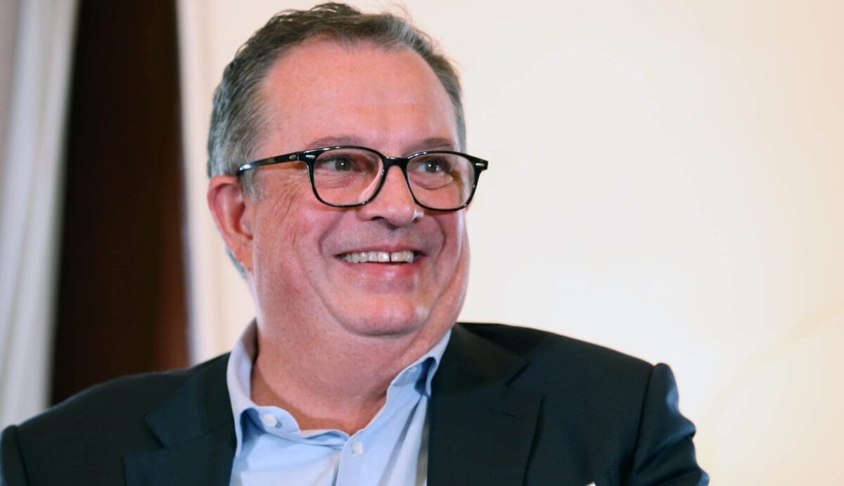 One-way super traffic a sign of Hartley’s ongoing Insignia challenge