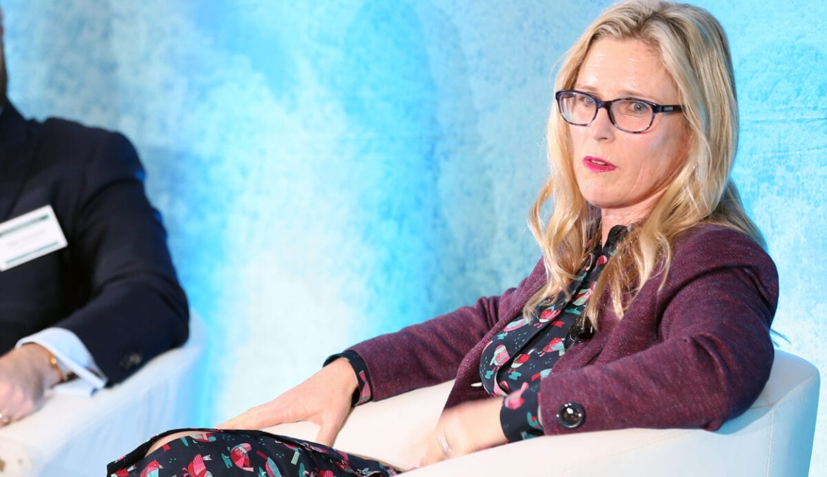 Super funds and asset managers at odds over private asset oversight